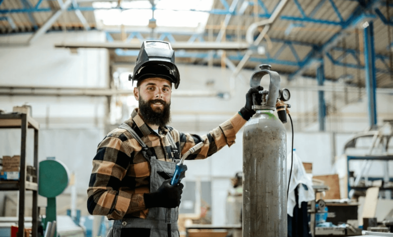 5 Key Benefits of Hiring Steel Fabrication Services